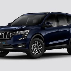 XUV700
